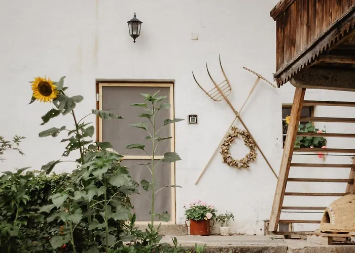 Im Muehlviertler Panorama Vierseithof Lembach im Mühlkreis